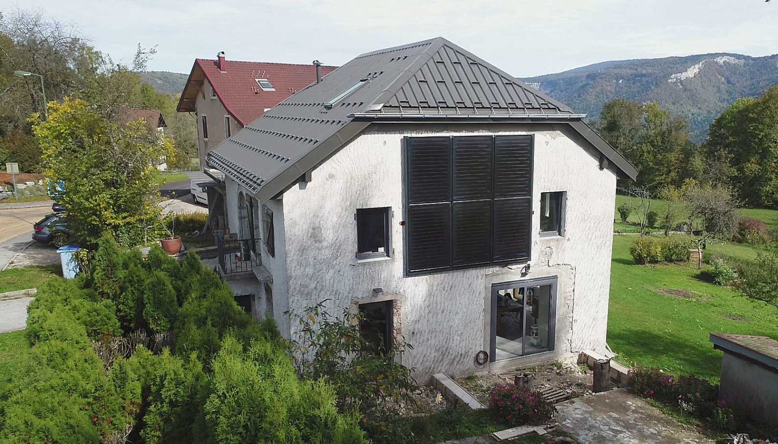 Panneaux solaires thermiques verticaux en façade